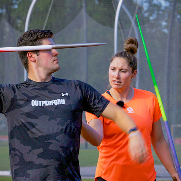 Kara Winger teaching proper javelin technique in Outperform’s Smarter Javelin course